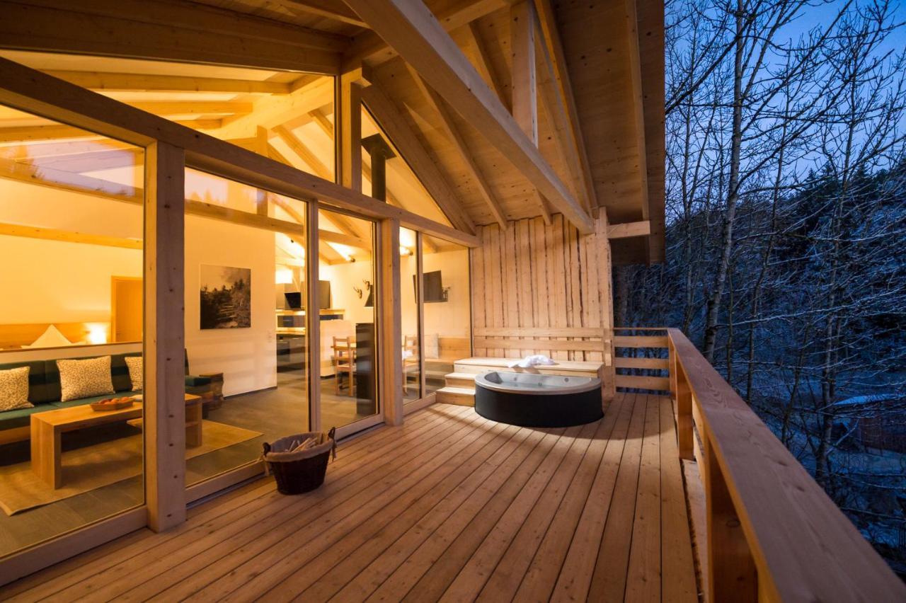 Forstgut - Premium Waldchalets Und Lodge Suiten Regen Buitenkant foto