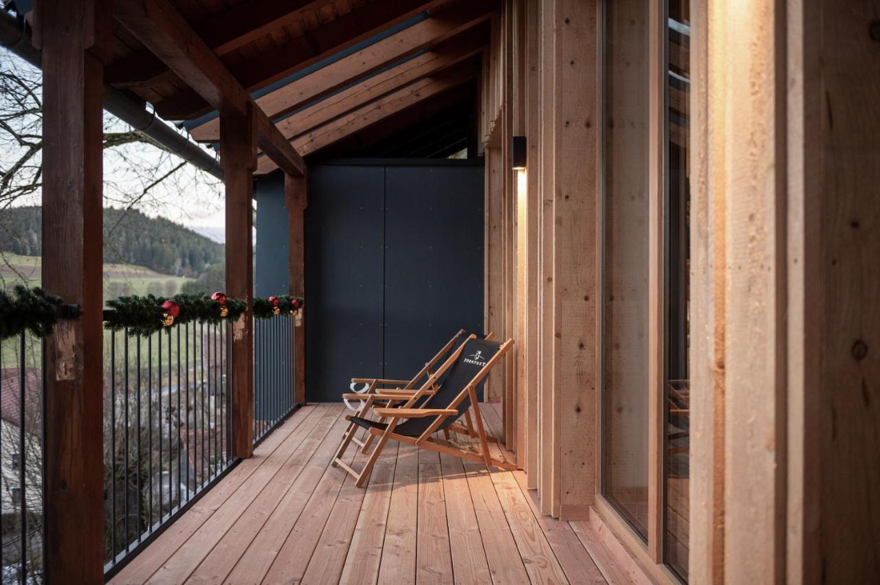 Forstgut - Premium Waldchalets Und Lodge Suiten Regen Buitenkant foto