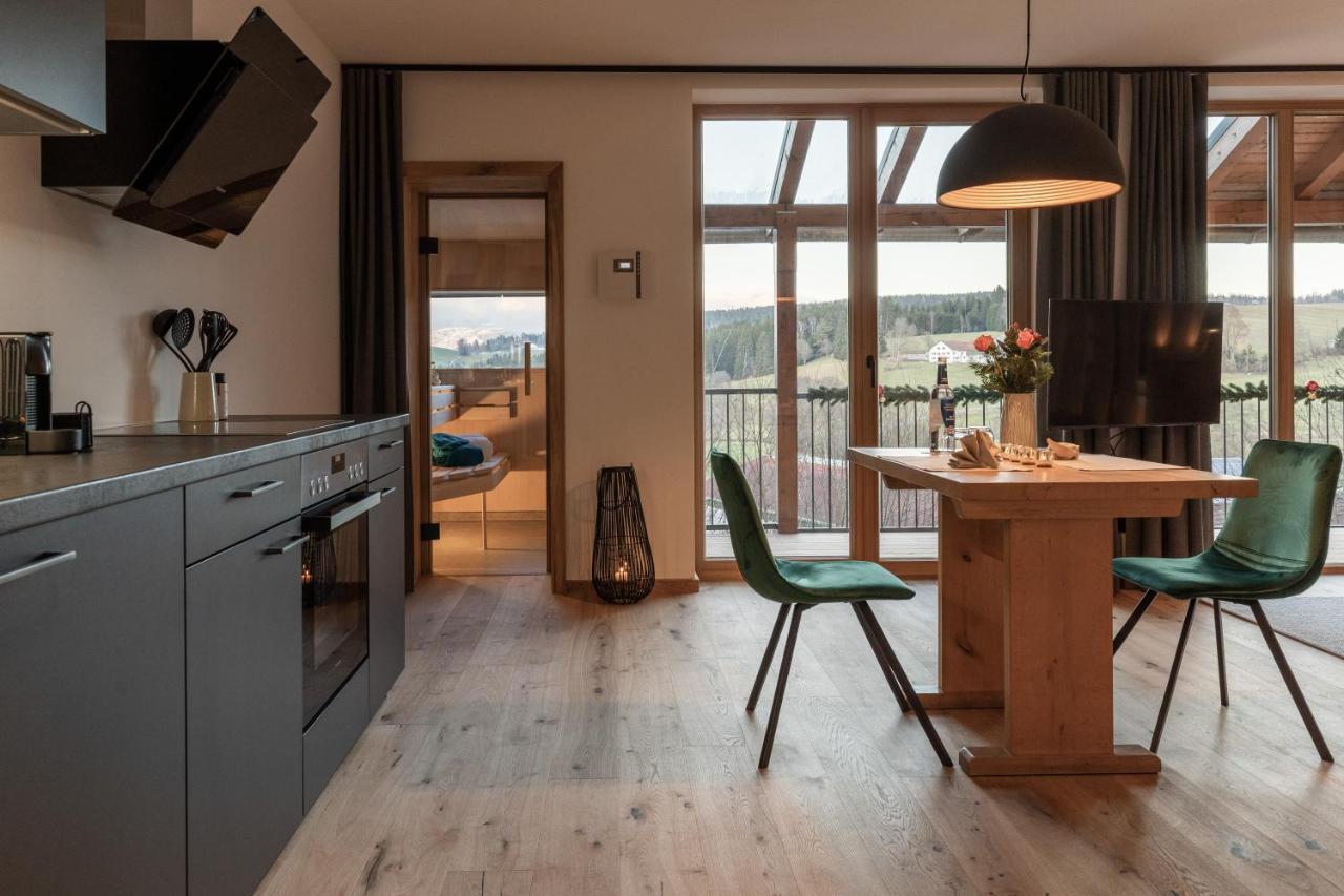 Forstgut - Premium Waldchalets Und Lodge Suiten Regen Buitenkant foto